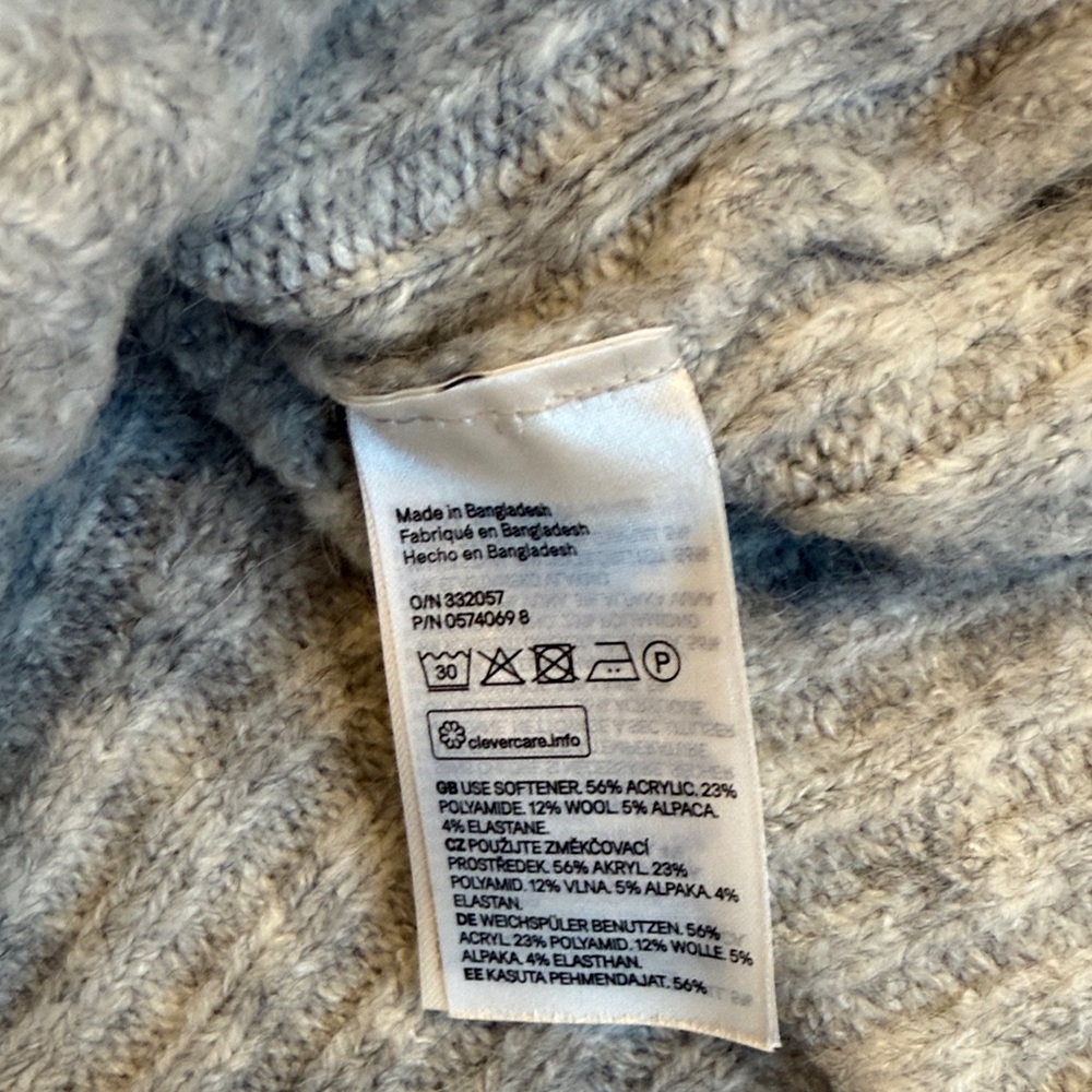 H&M Heather Gray Ribbed Sweater - Picture 6 of 7